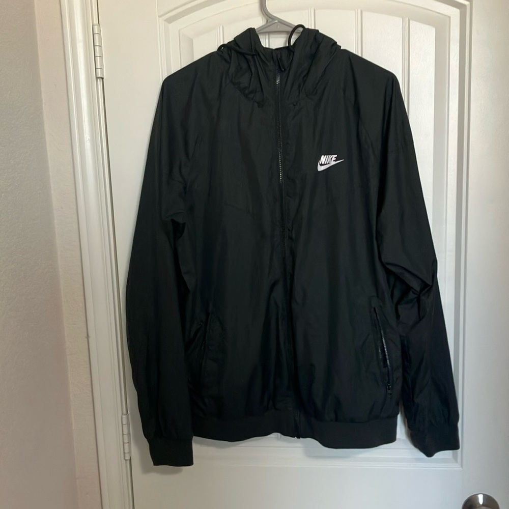 Nike windbreaker- black